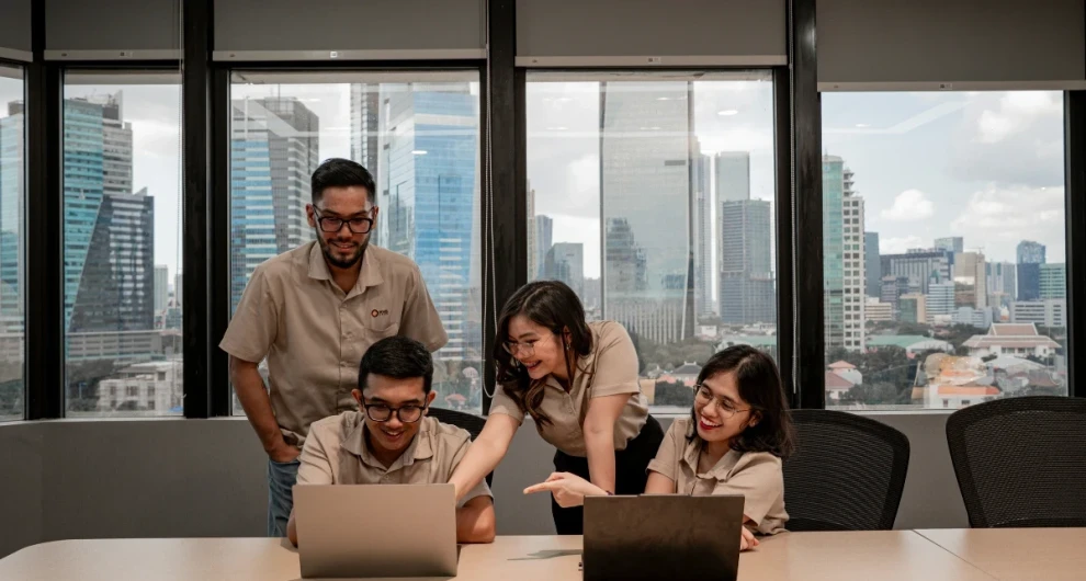 Mensen die praten over soft skills